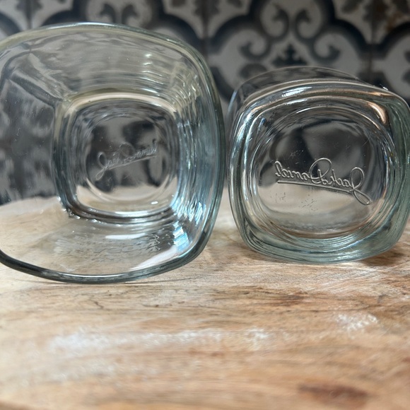 ETCHED SQUARE JACK DANIELS WHISKEY GLASS “ITS A SHORT SEASON ENJOY IT” Set of 2 - Picture 4 of 5